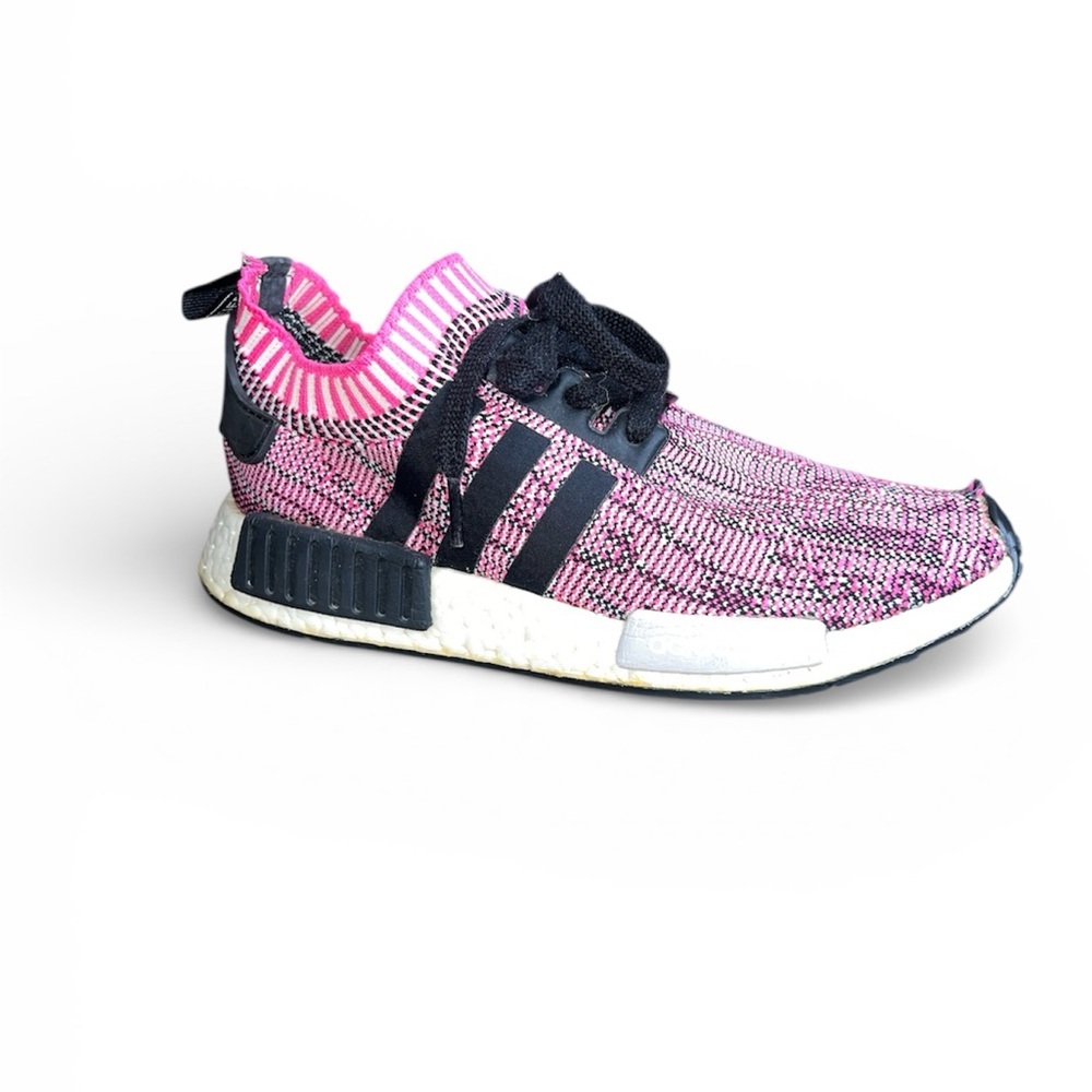 Adidas NMD_R1 W Shock Pink Core Black Running Women's Size 7.5 Shoes